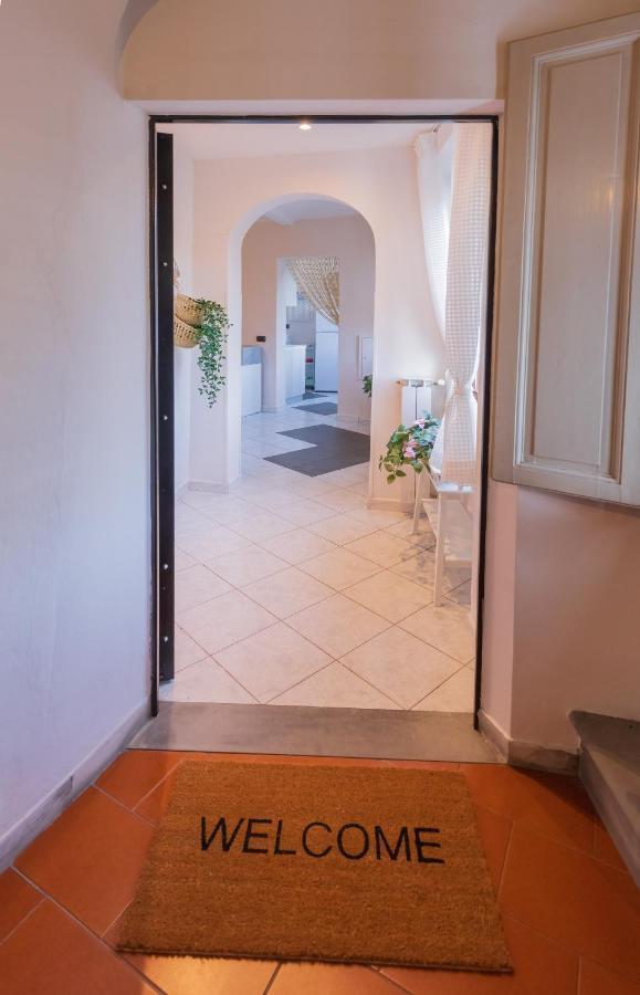 Dimora Del Viaggiatore Prato  Bagian luar foto